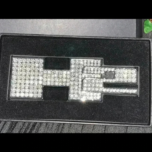 Crystal bling H2 logo new - Picture 3 of 12
